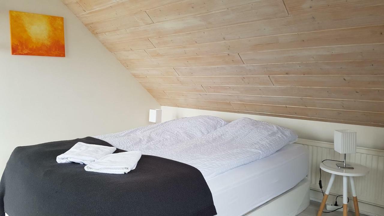 Akranes Hi Hostel - Staywest Exterior photo